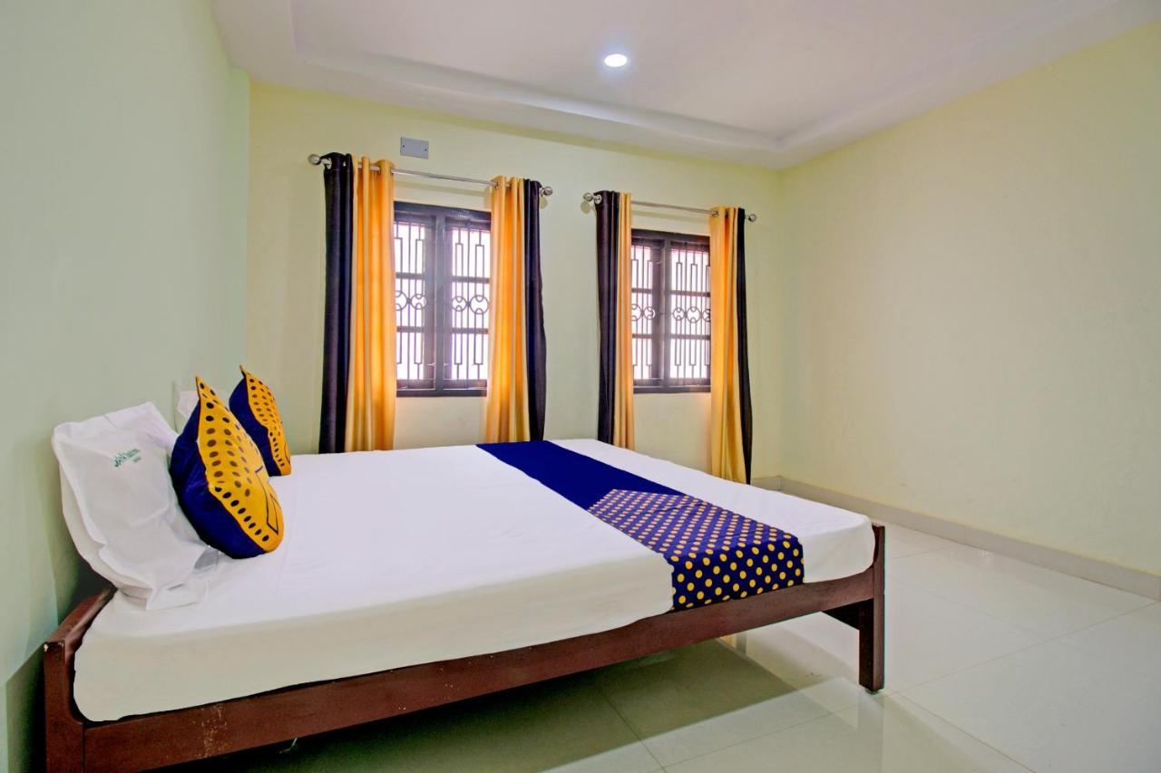 Spot On 73862 Jaya Tourist Home Varkala Exteriör bild