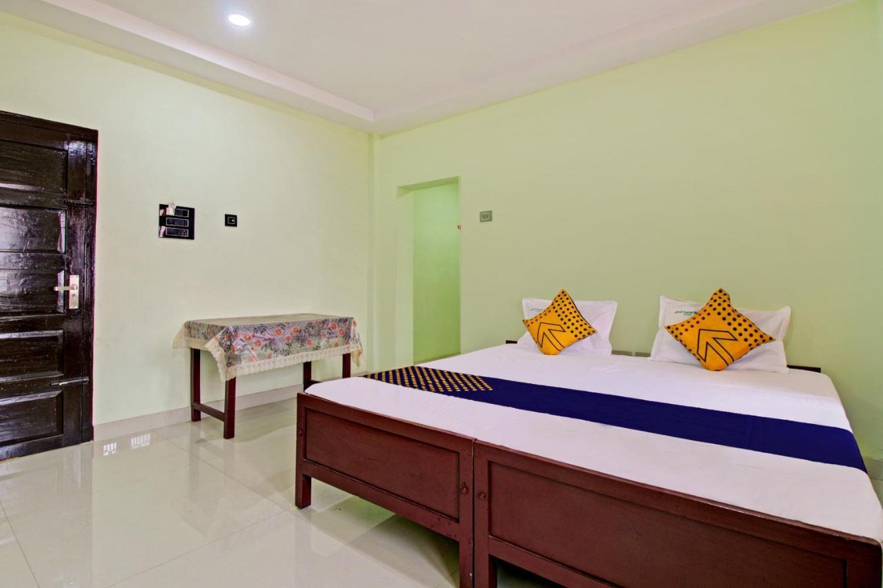 Spot On 73862 Jaya Tourist Home Varkala Exteriör bild